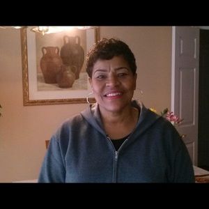 Meet your Posher, Valerie